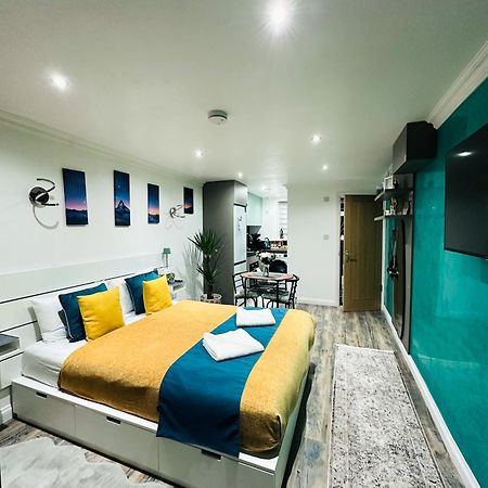 Studio Flat Wythenshawe Luaran gambar